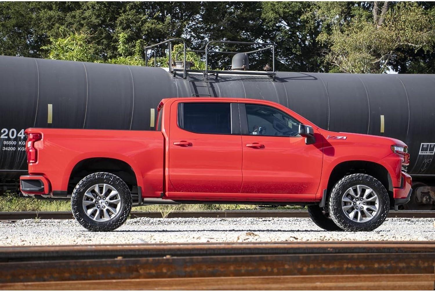 imageRough Country 35quot Lift Kit wM1 Struts for 20192024 GMC Sierra 150028840